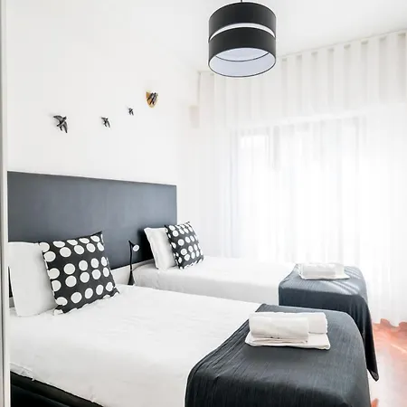 Family And Executive * ליסבון